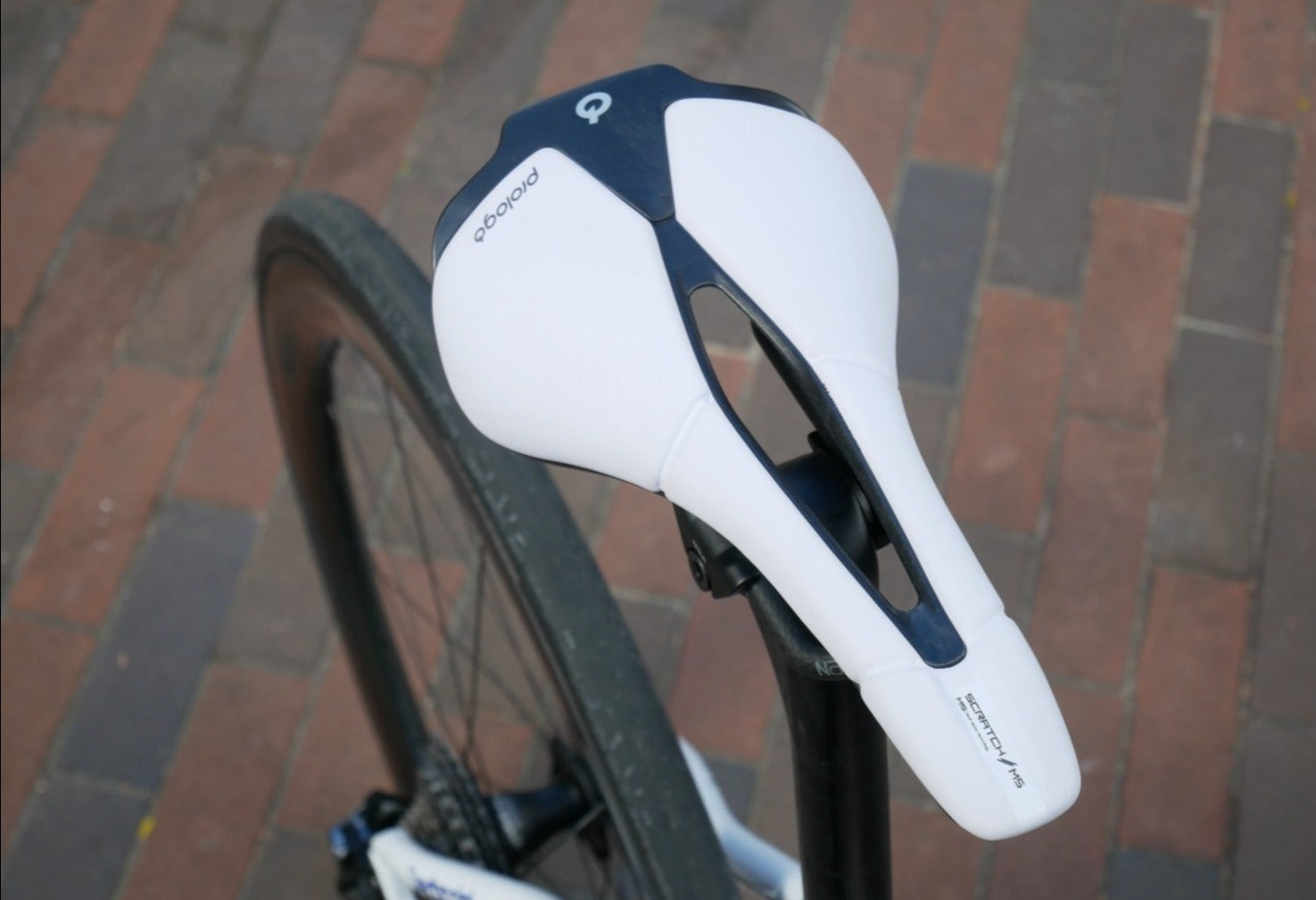 Prologo Scratch M5 Nack Saddle - White – Wheely Convenient